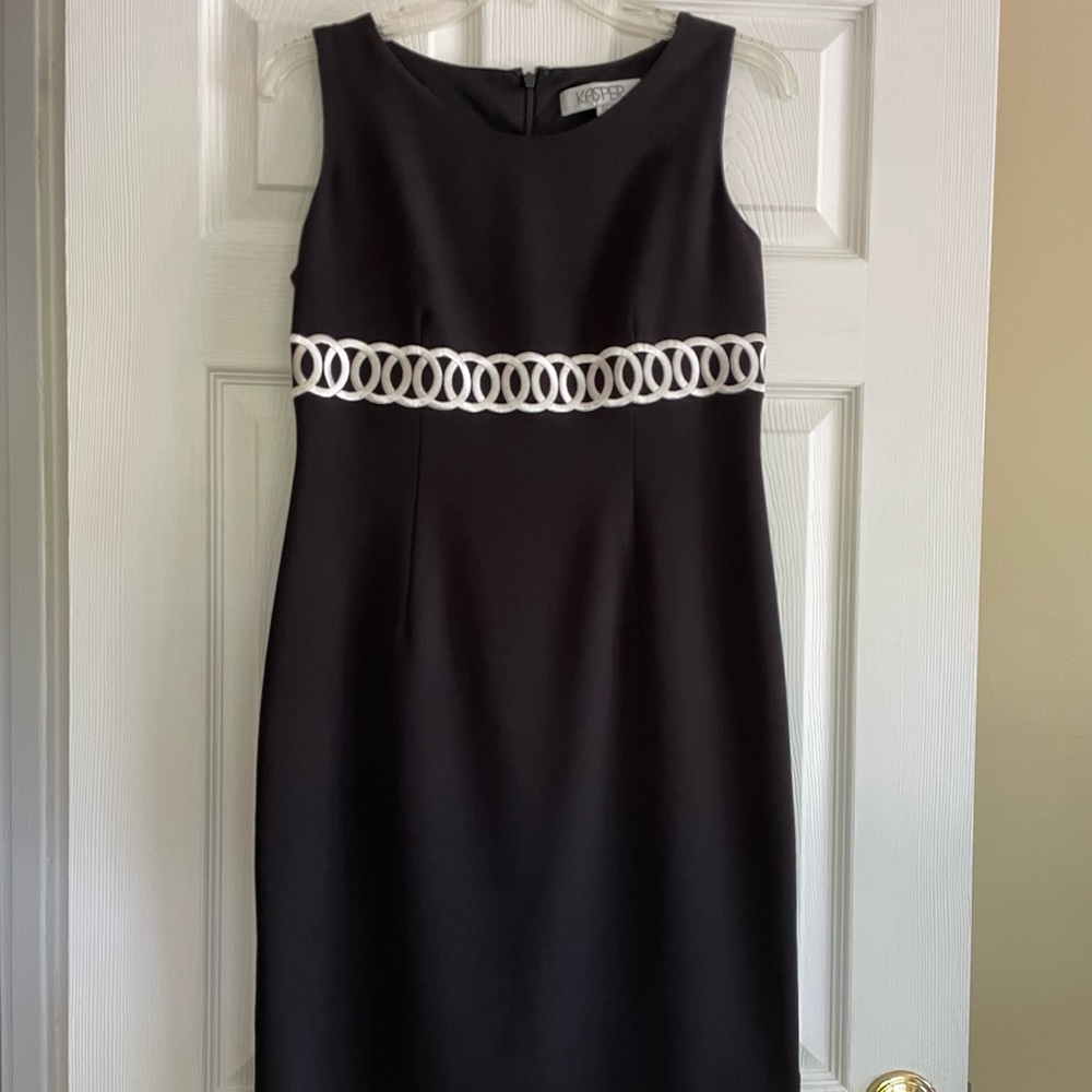 Kasper black sheath